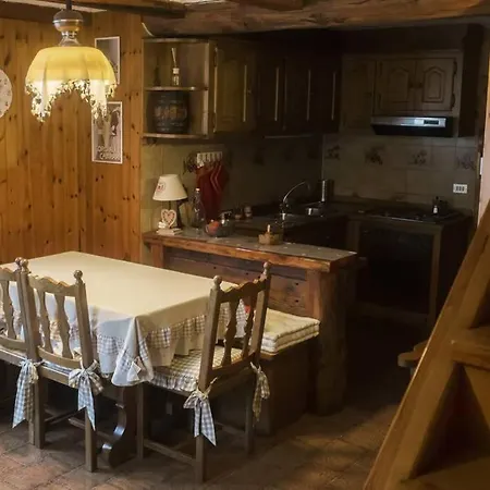 Chalet Indipendente In Centro A Valtournenche